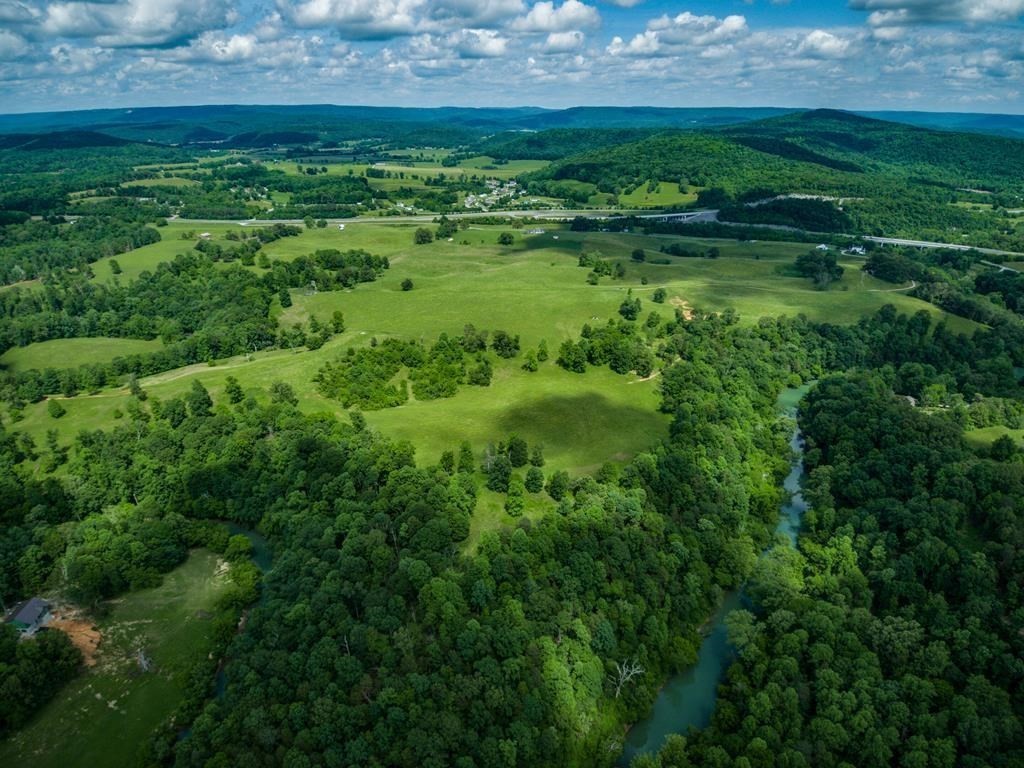 899 Messenger Road Sparta TN 38583