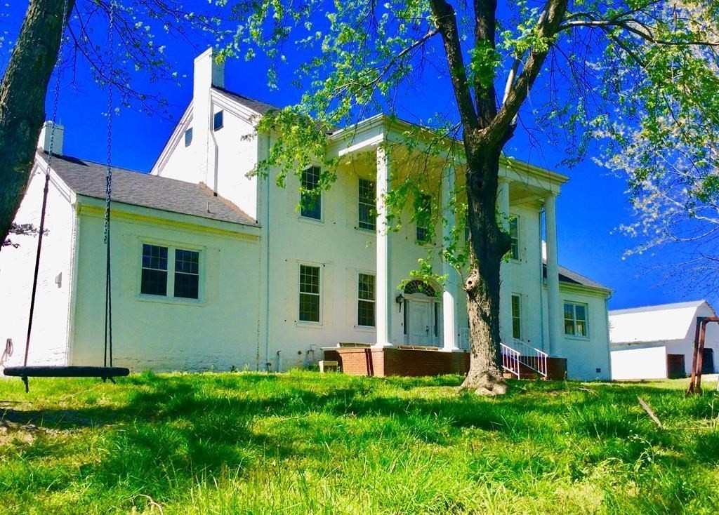 899 Messenger Road Sparta TN 38583