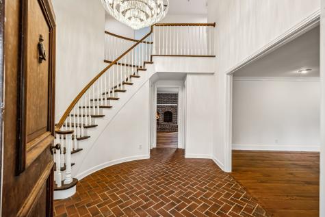 2428 Hidden Lake Circle Columbia TN 38401