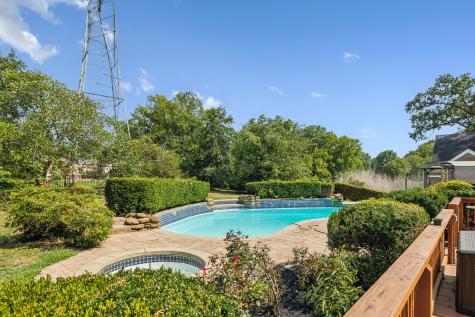 2428 Hidden Lake Circle Columbia TN 38401