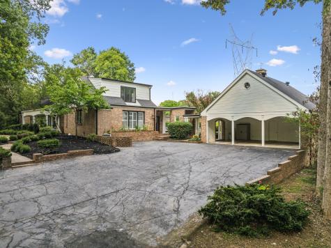 2428 Hidden Lake Circle Columbia TN 38401