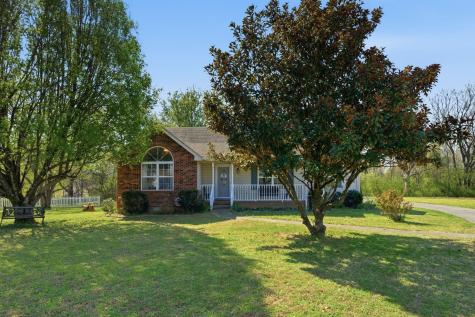 2006 Hunt Ct, E Pleasant View TN 37146