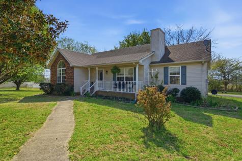 2006 Hunt Ct, E Pleasant View TN 37146
