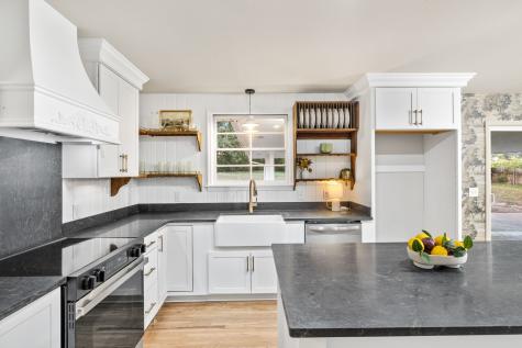 102 La Via Drive Hendersonville TN 37075