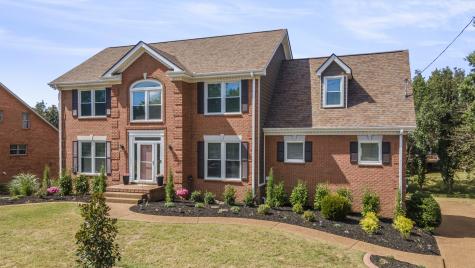108 Ballentrae Court Hendersonville TN 37075