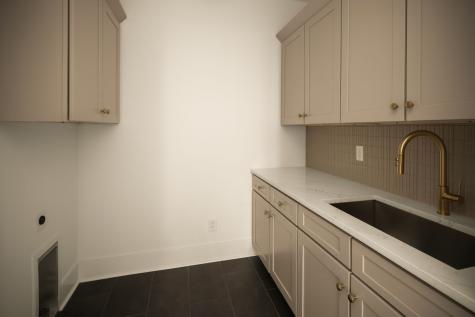 136A 39th Ave, N Nashville TN 37209