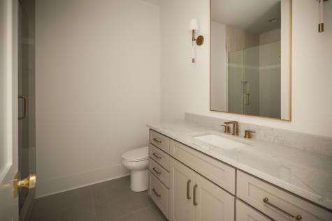 136A 39th Ave, N Nashville TN 37209