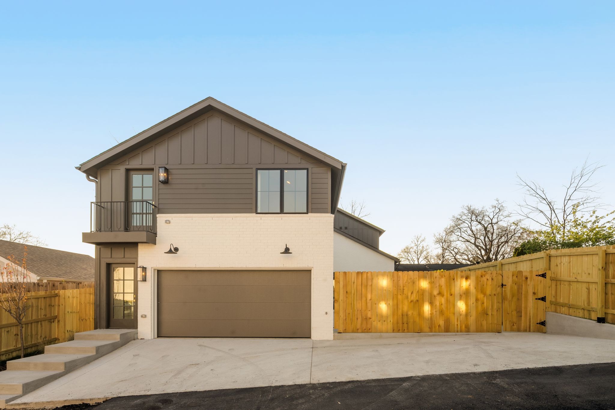 136A 39th Ave, N Nashville TN 37209