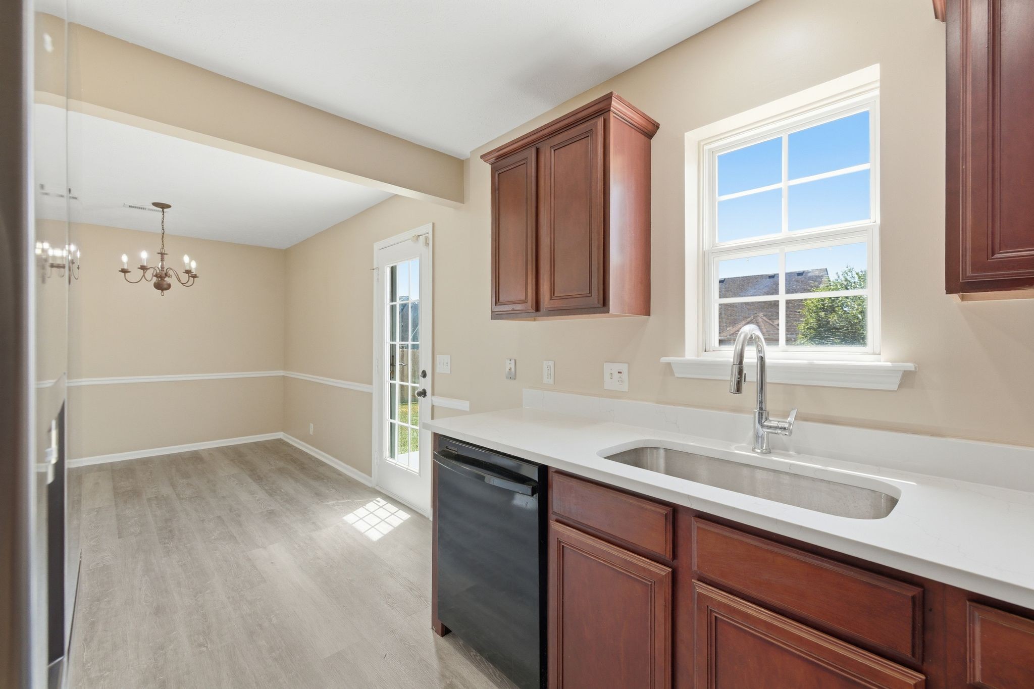 1327 Tonya Drive La Vergne TN 37086