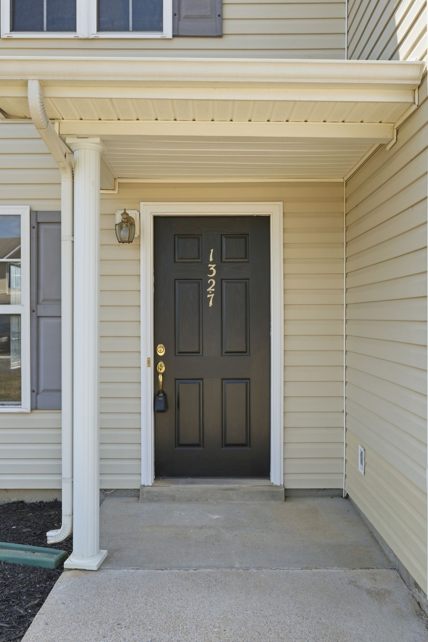 1327 Tonya Drive La Vergne TN 37086