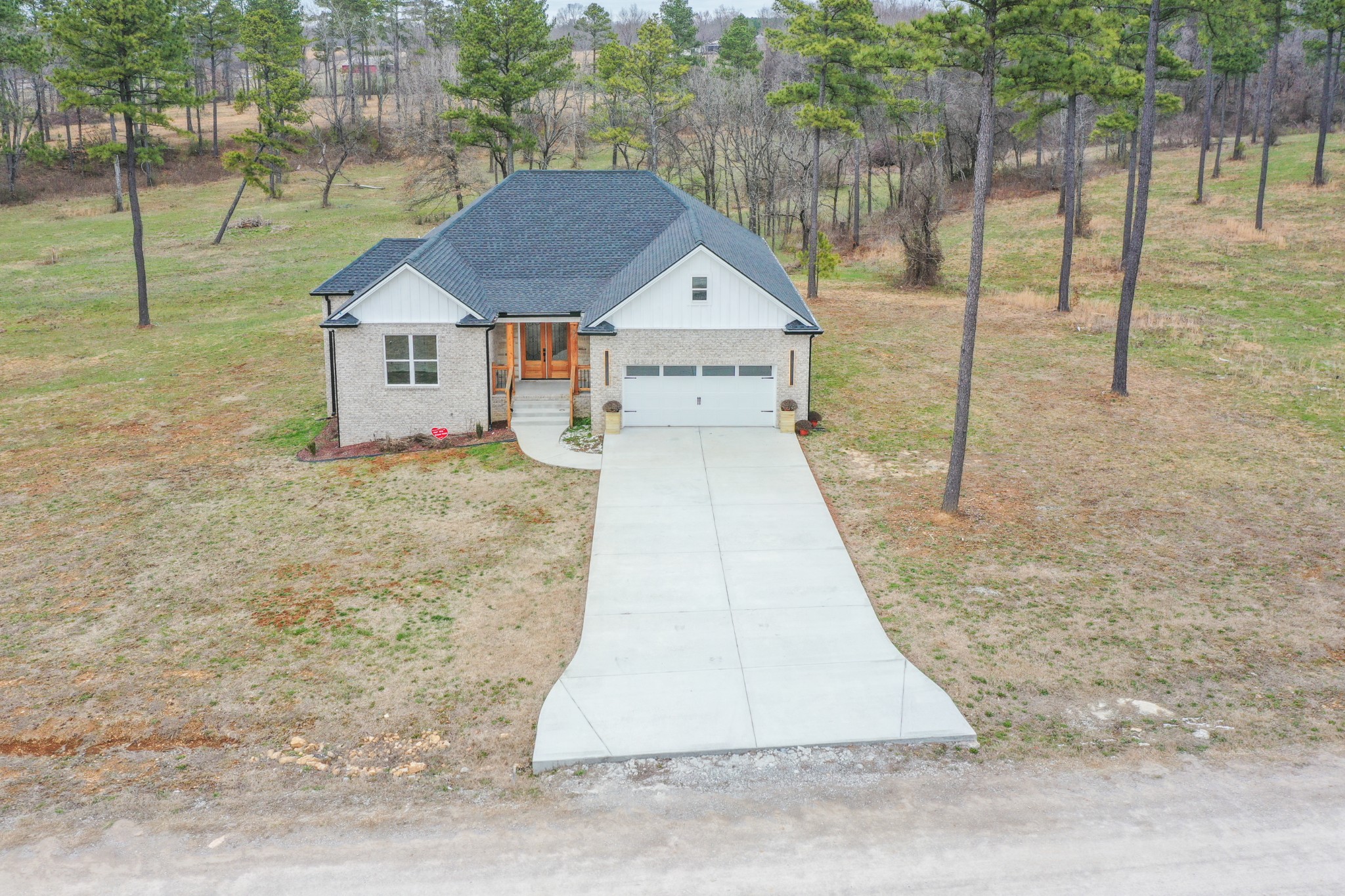 81 Eagle Ridge Lane Summertown TN 38483