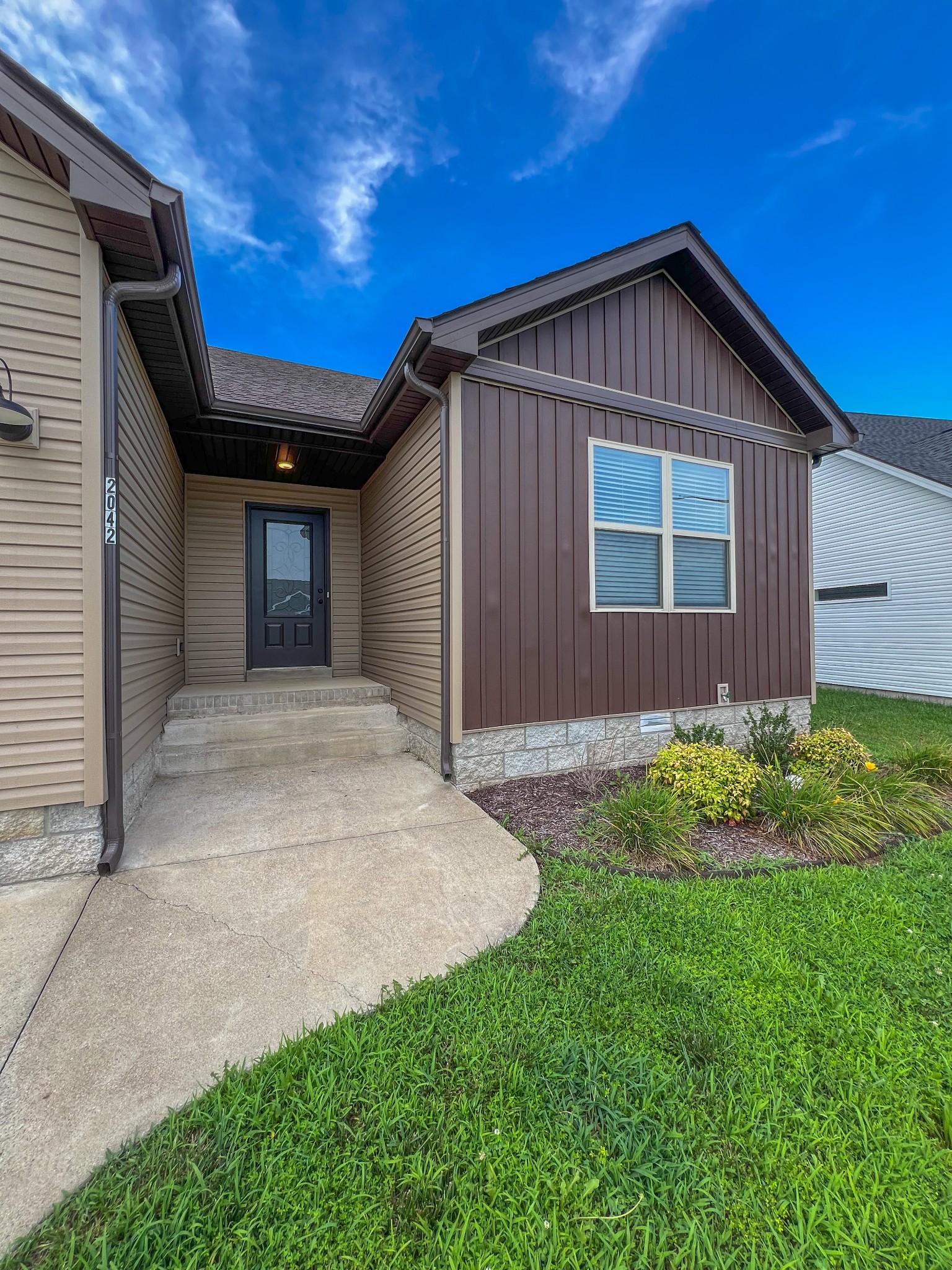 2042 Jackie Lorraine Drive Clarksville TN 37042