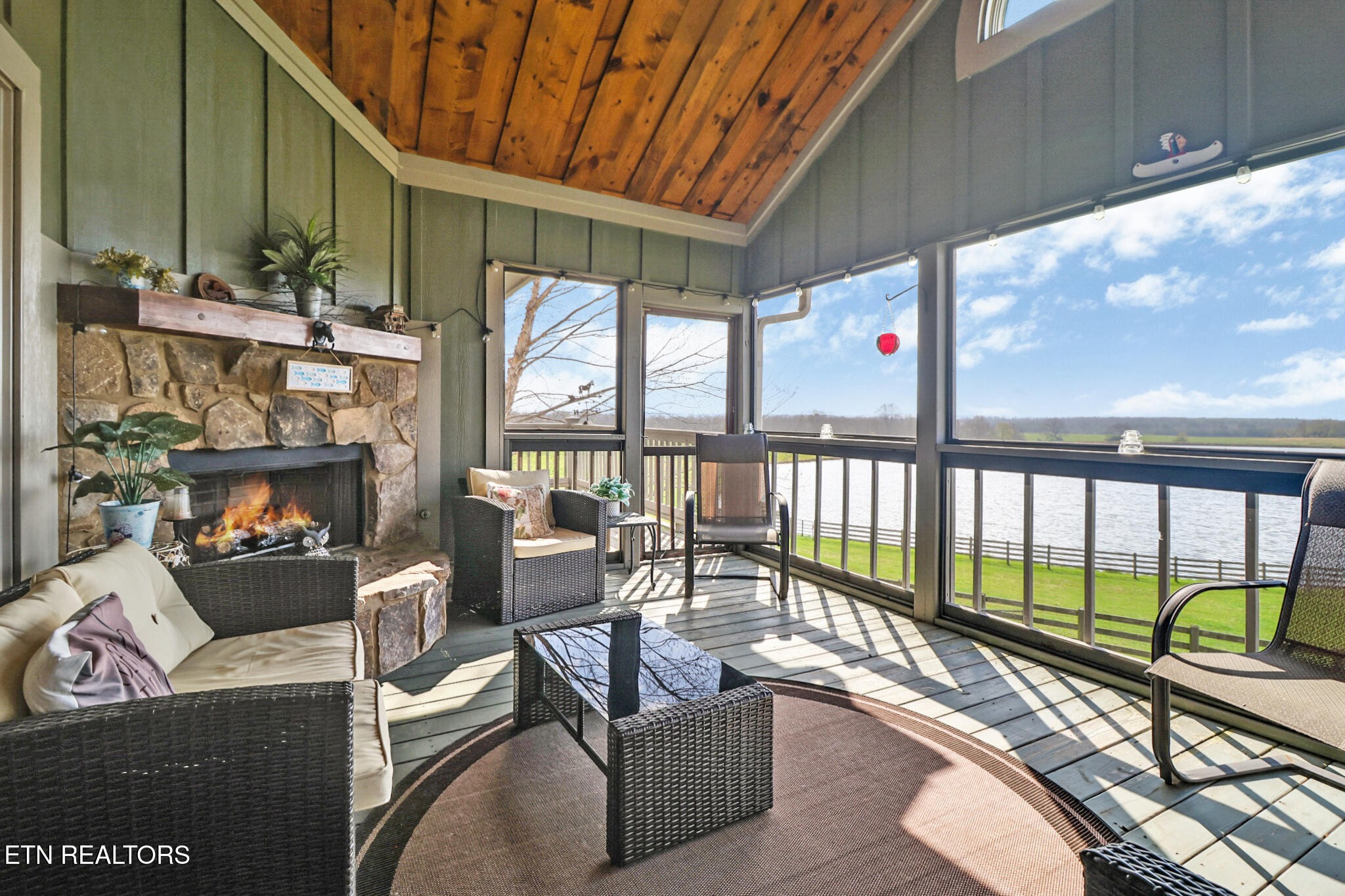 1201 Bridle Trail Spencer TN 38585