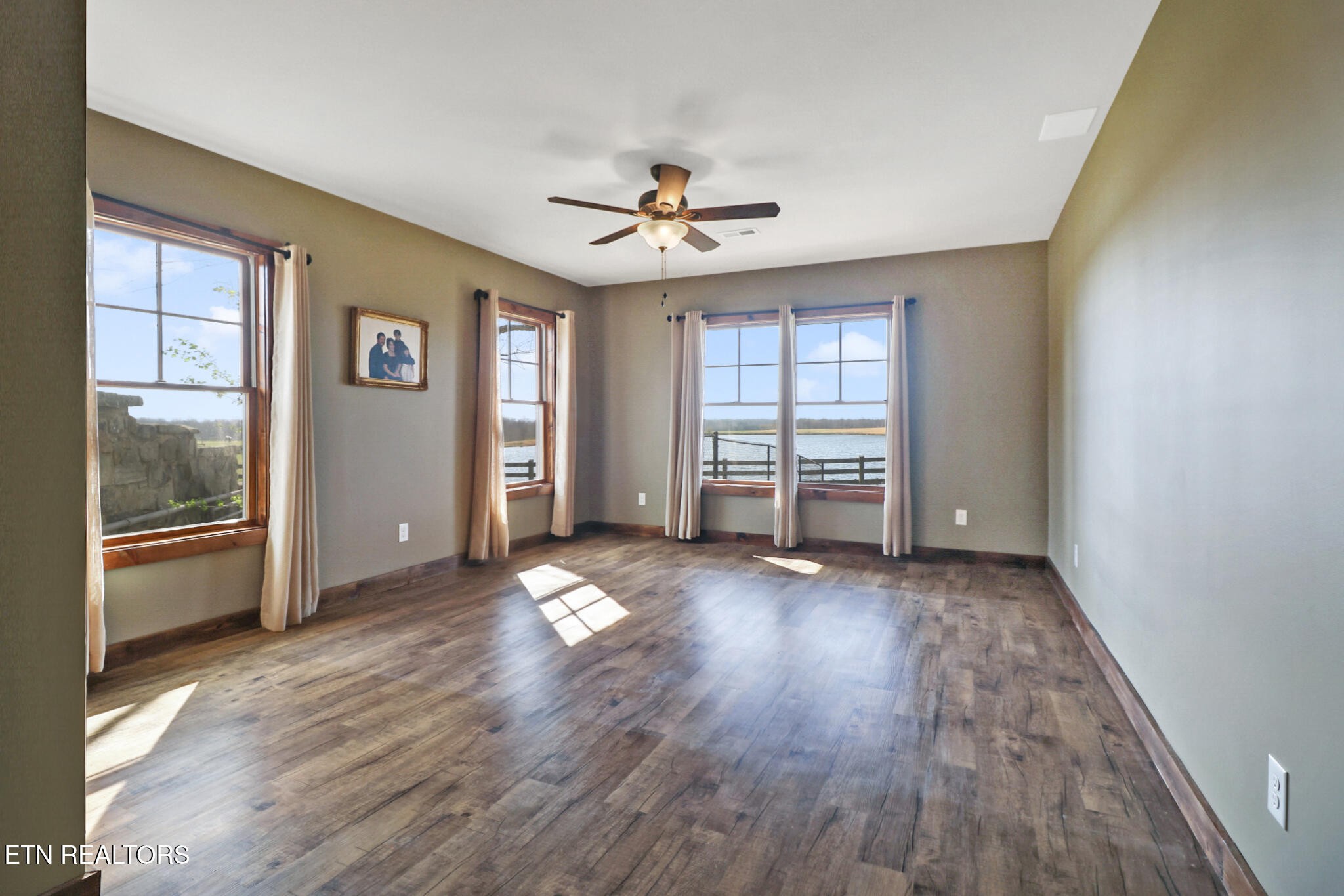 1201 Bridle Trail Spencer TN 38585