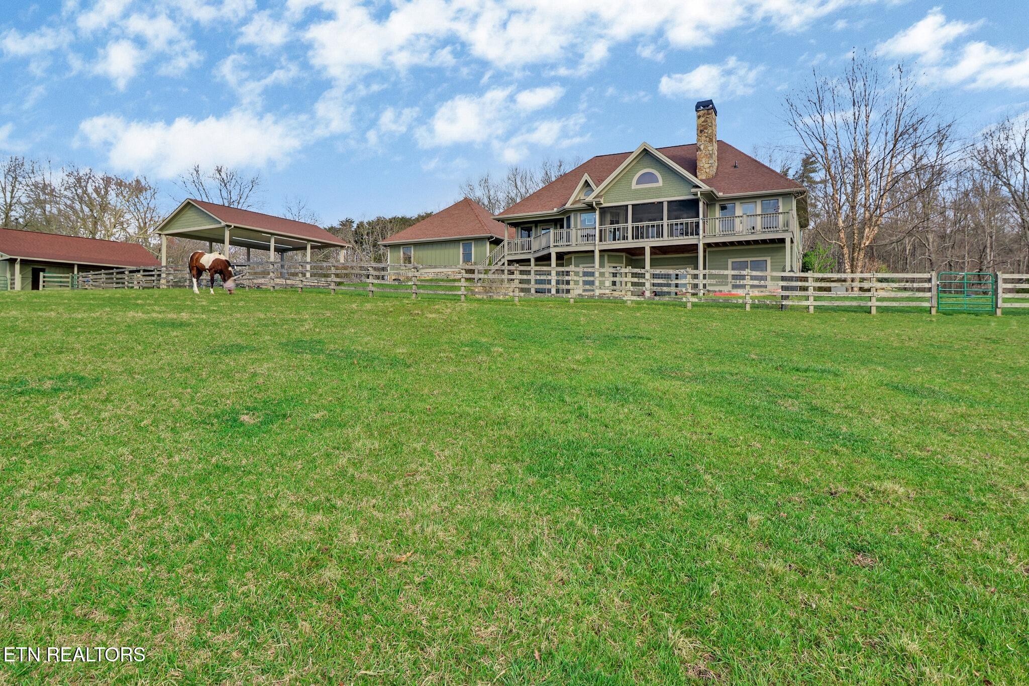 1201 Bridle Trail Spencer TN 38585