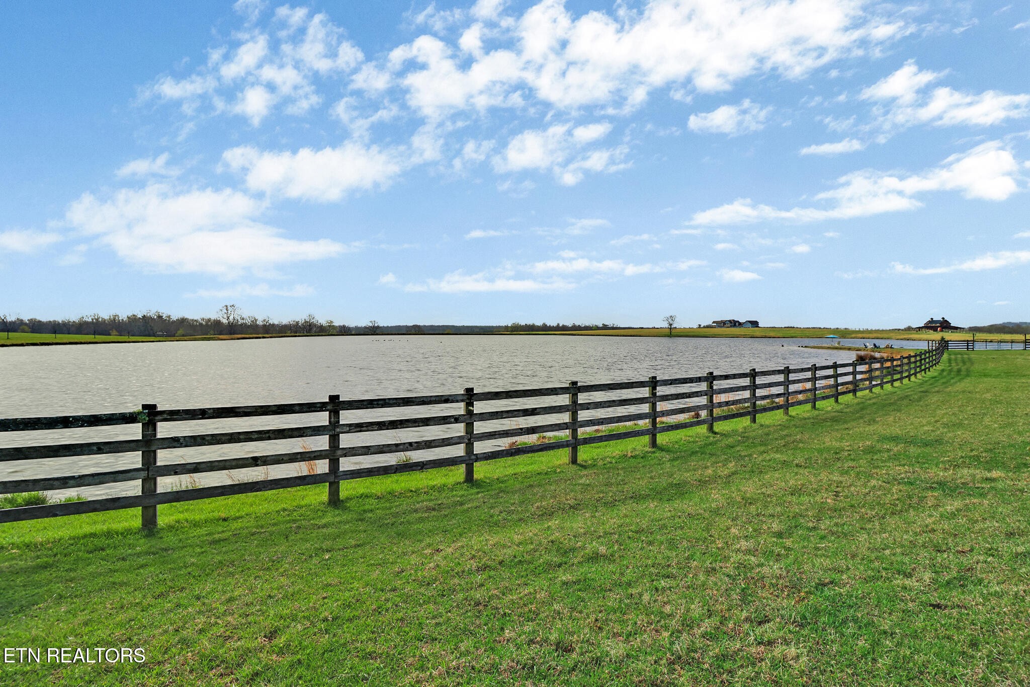 1201 Bridle Trail Spencer TN 38585