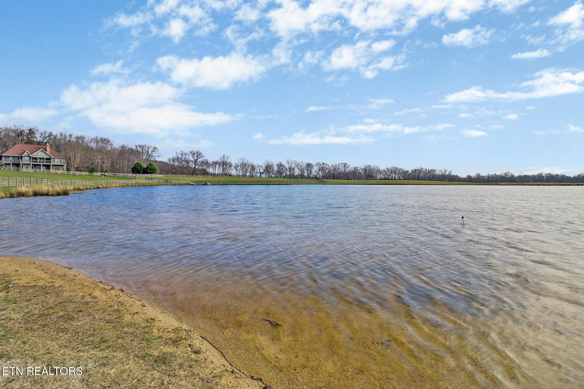 1201 Bridle Trail Spencer TN 38585