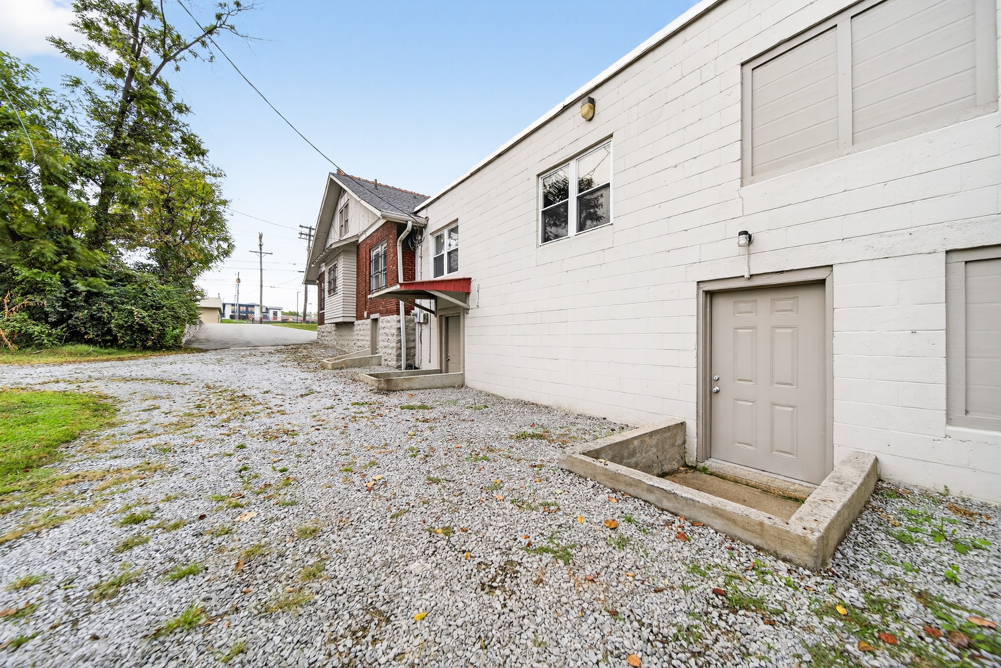 2819 Gallatin Pike Nashville TN 37216
