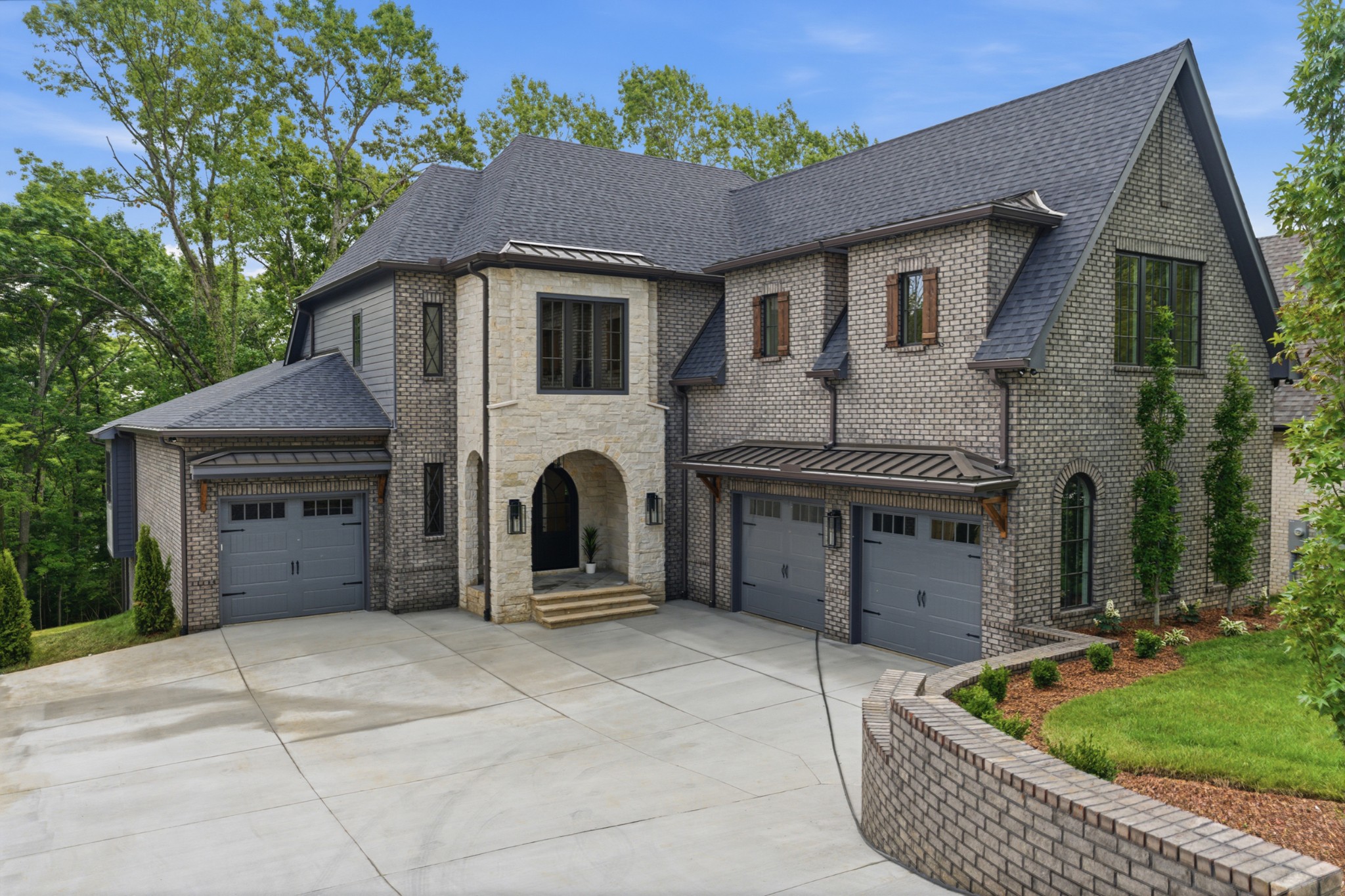 1006 Rodney Drive Nashville TN 37205