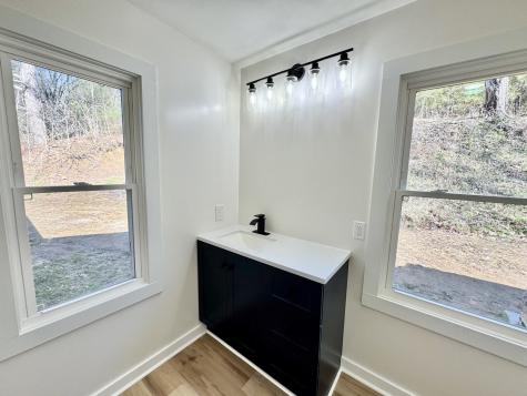 220 Friendship Hollow Road, S Pleasant Shade TN 37145