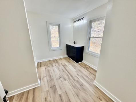 220 Friendship Hollow Road, S Pleasant Shade TN 37145