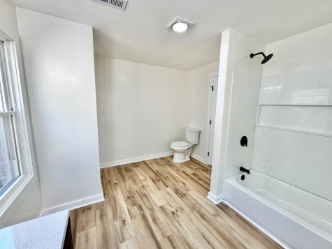 220 Friendship Hollow Road, S Pleasant Shade TN 37145