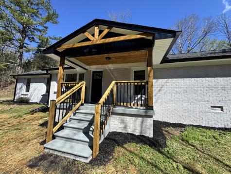 220 Friendship Hollow Road, S Pleasant Shade TN 37145