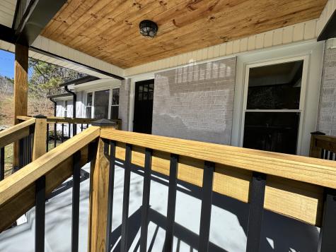 220 Friendship Hollow Road, S Pleasant Shade TN 37145
