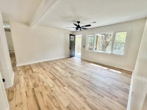 220 Friendship Hollow Road, S Pleasant Shade TN 37145
