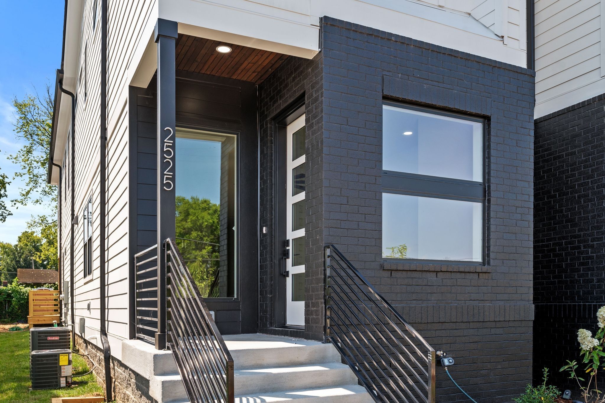 2525 W Heiman Street Nashville TN 37208