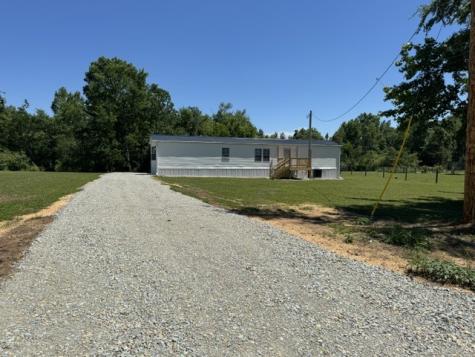 149 Horseshoe Bend Linden TN 37096