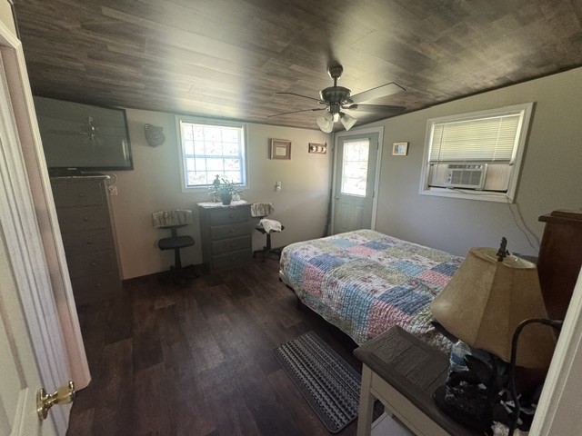 149 Horseshoe Bend Linden TN 37096