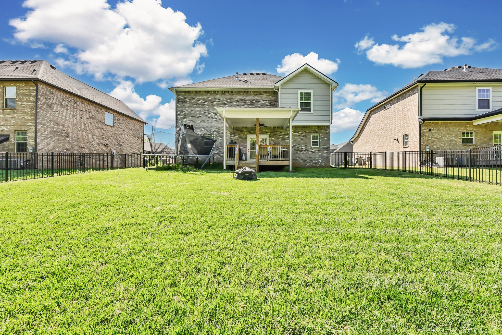 1783 Oak Forest Drive Clarksville TN 37043