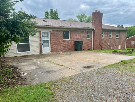 103 Trousdale Avenue Gallatin TN 37066