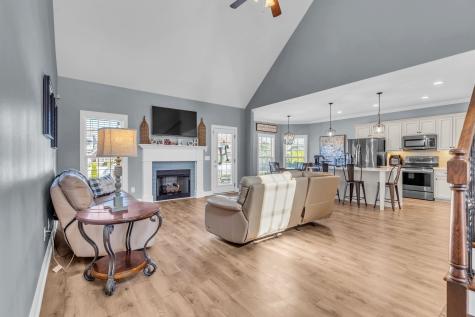 4235 Thoroughbred Lane Murfreesboro TN 37127