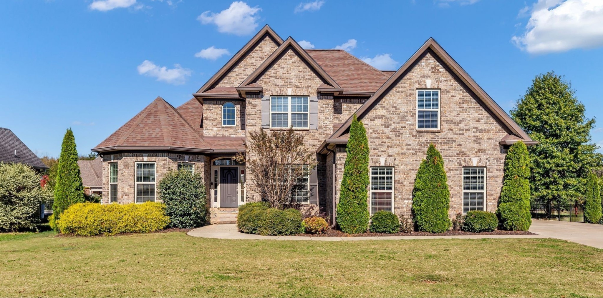 4235 Thoroughbred Lane Murfreesboro TN 37127