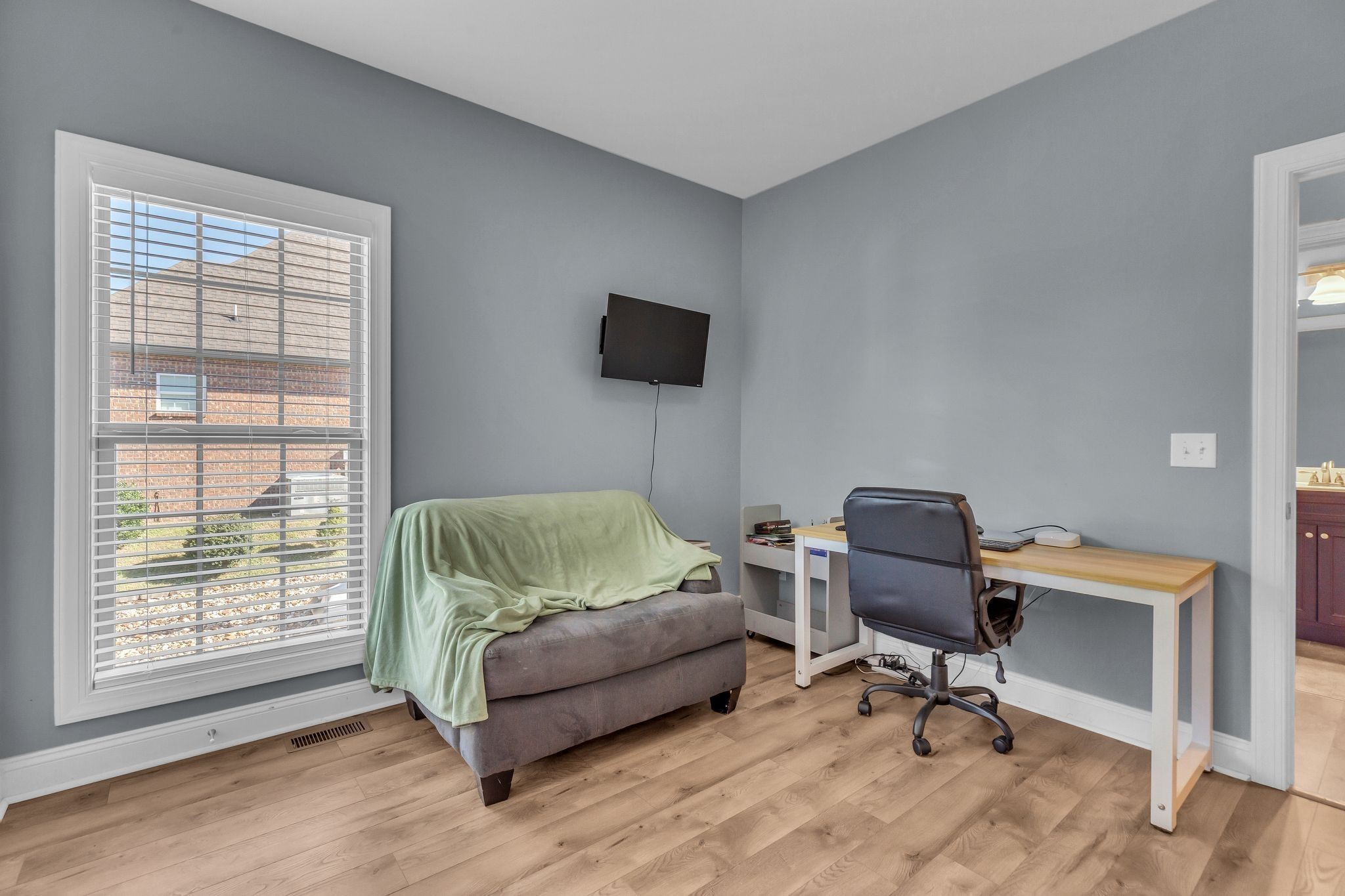4235 Thoroughbred Lane Murfreesboro TN 37127