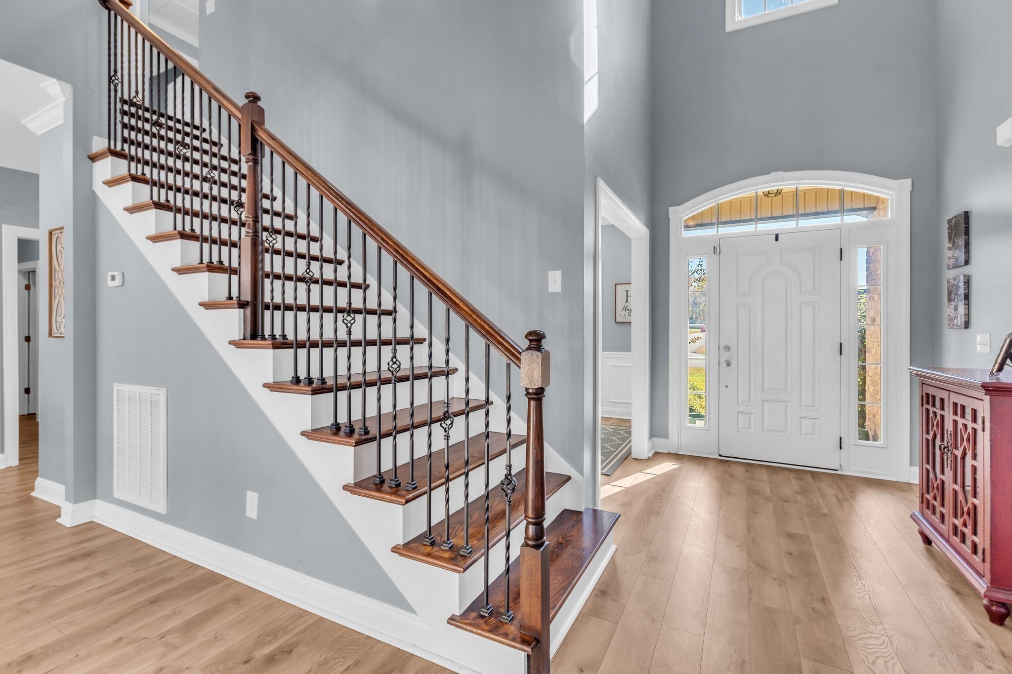 4235 Thoroughbred Lane Murfreesboro TN 37127