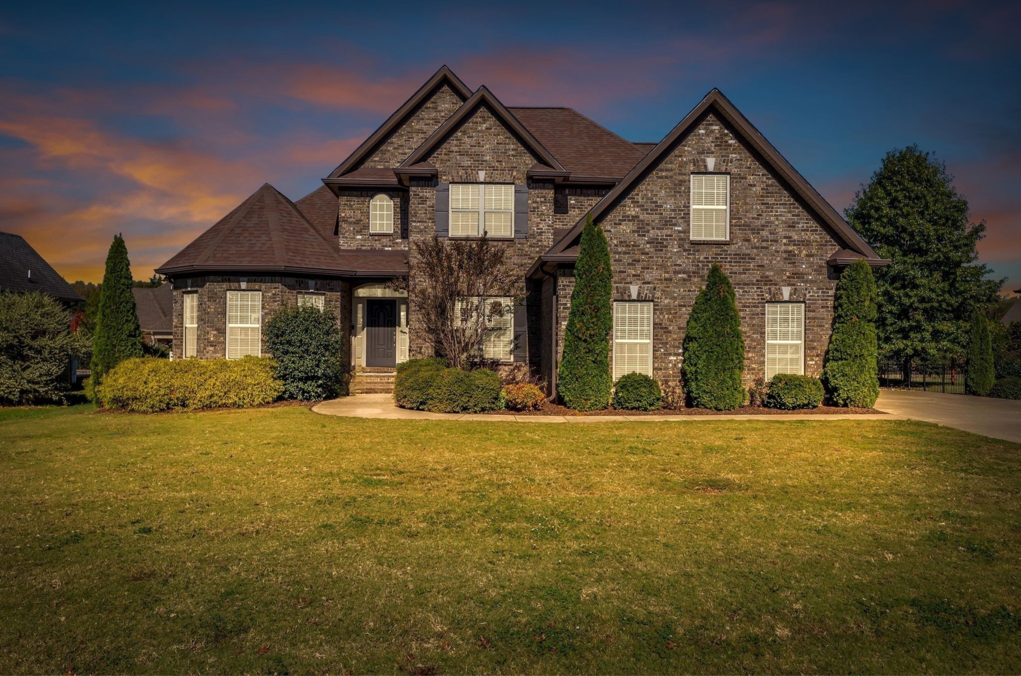 4235 Thoroughbred Lane Murfreesboro TN 37127