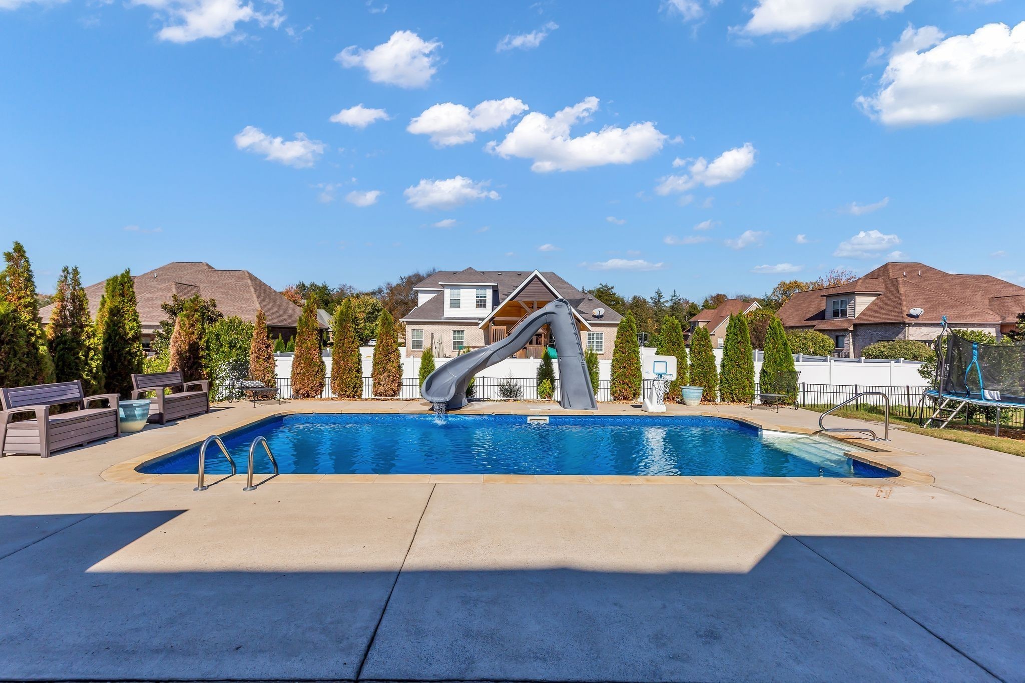 4235 Thoroughbred Lane Murfreesboro TN 37127