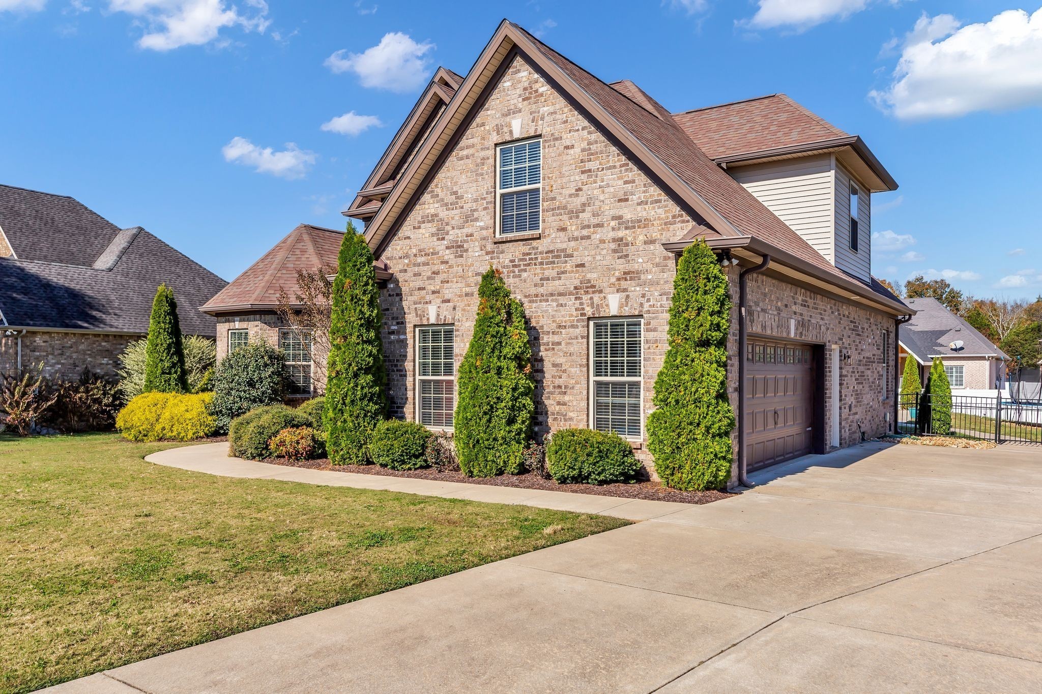 4235 Thoroughbred Lane Murfreesboro TN 37127