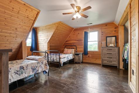 2223 Simmons Ridge Road Cornersville TN 37047