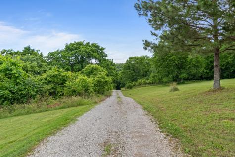 2223 Simmons Ridge Road Cornersville TN 37047