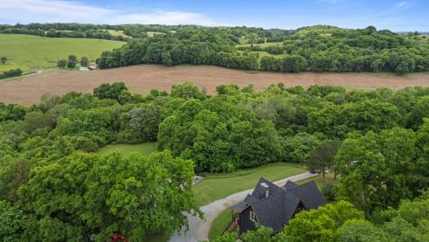 2223 Simmons Ridge Road Cornersville TN 37047