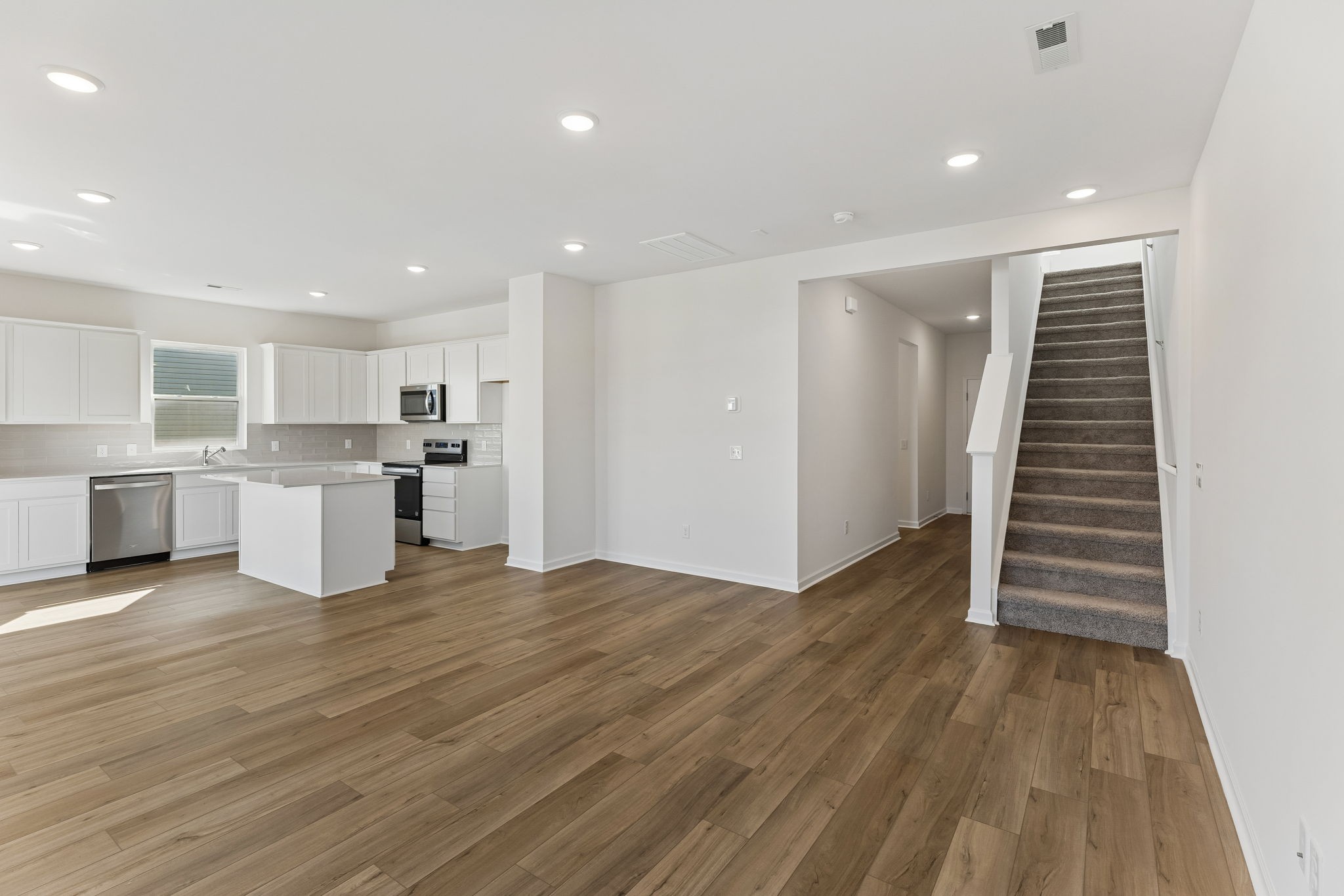 3258 Barrel Oak Pass Columbia TN 38401