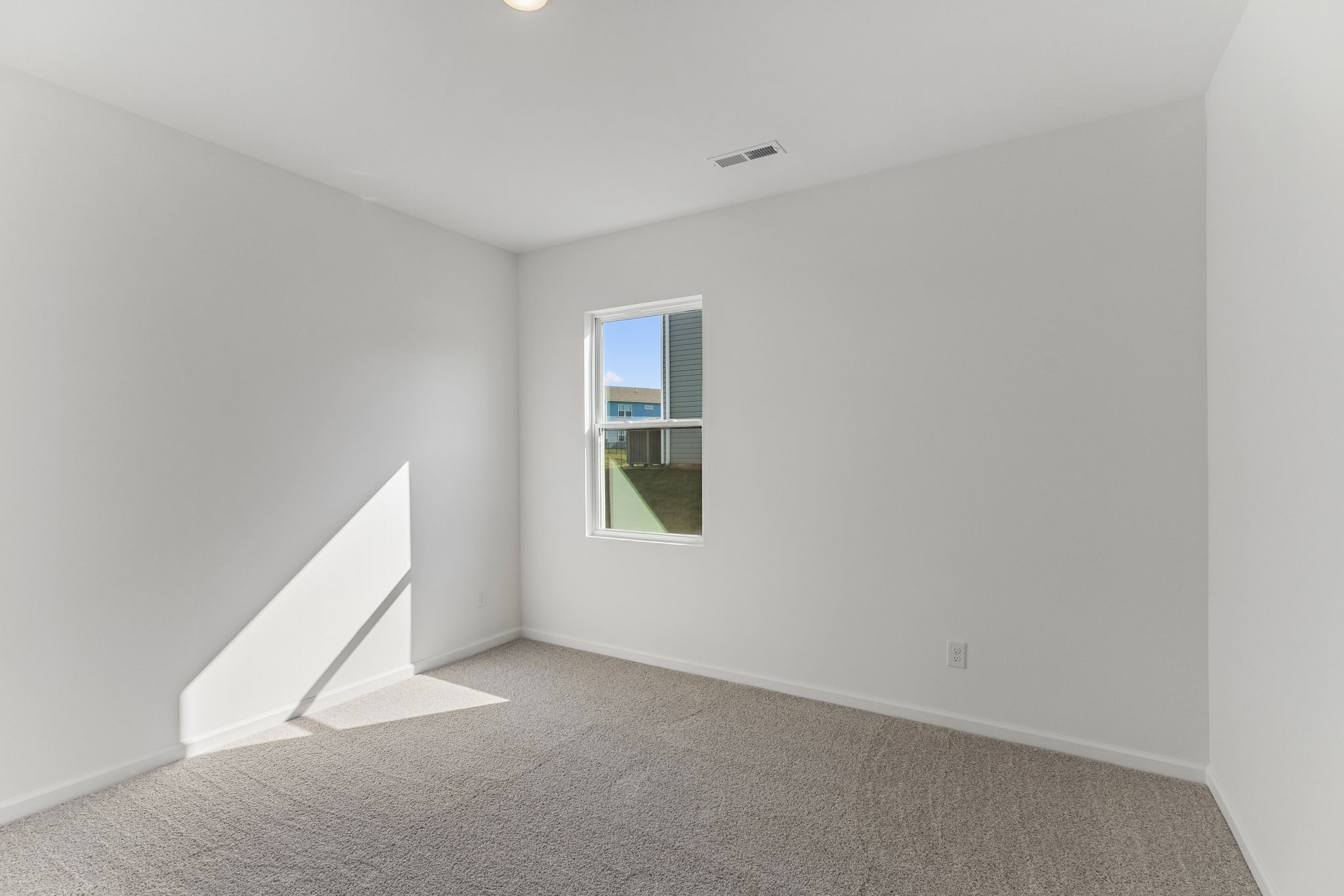 3258 Barrel Oak Pass Columbia TN 38401
