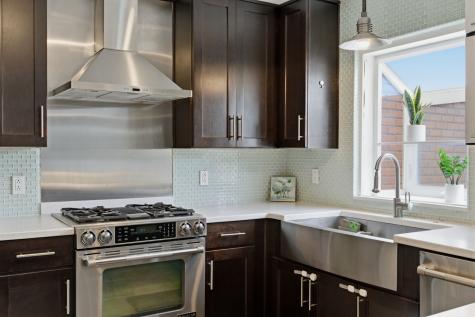 8207 Sawyer Brown Road Nashville TN 37221