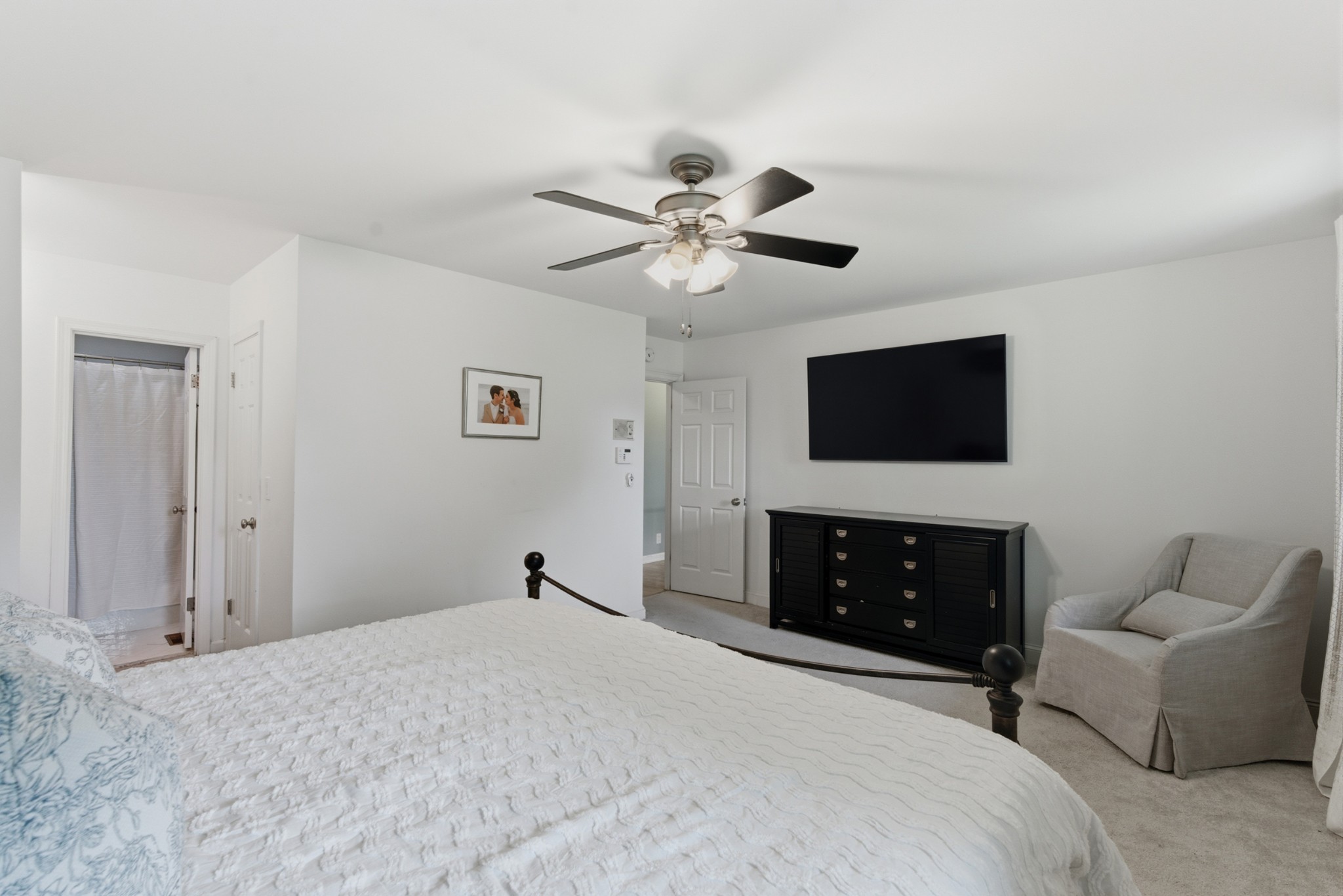 8207 Sawyer Brown Road Nashville TN 37221
