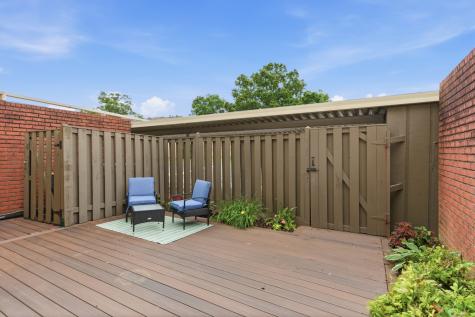 8207 Sawyer Brown Road Nashville TN 37221