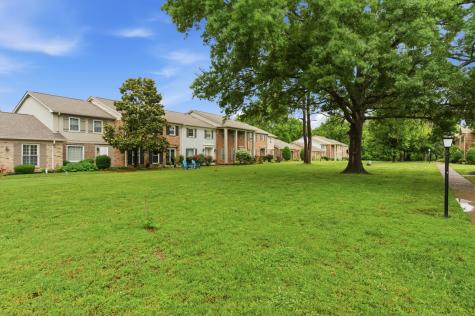 8207 Sawyer Brown Road Nashville TN 37221